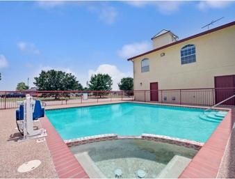 Super 8 By Wyndham Dallas South Fasiliteter bilde
