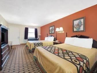 Super 8 By Wyndham Dallas South Eksteriør bilde
